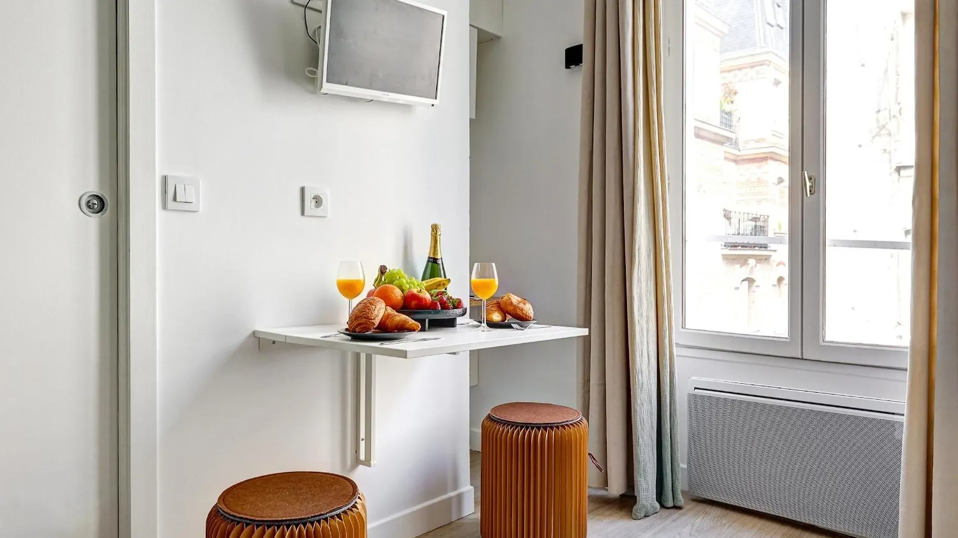 פריז Quartier Montorgueil & Arts Et Metiers - Cityapartmentstay 0*,  צרפת